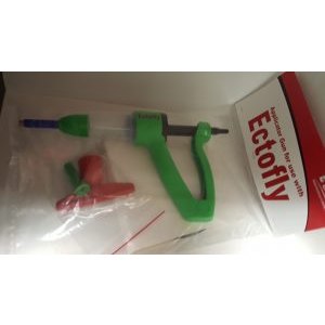Ectofly Pour on applicator,